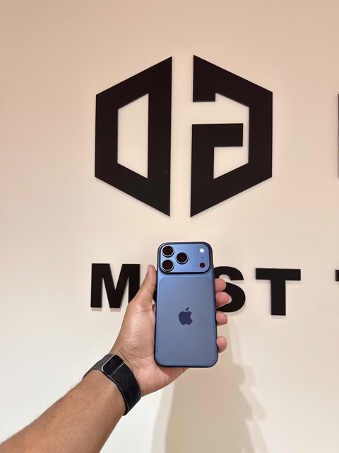 iPhone 17 Pro 256GB Blue