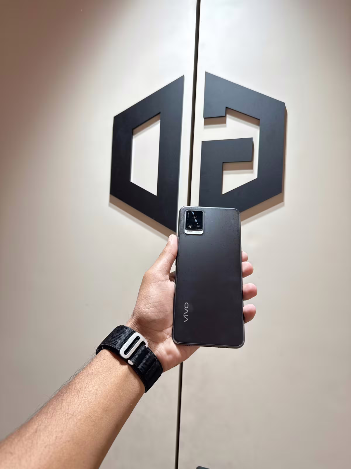Vivo V20 8-128Gb Black