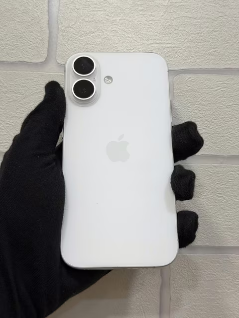 iPhone 16 128GB White