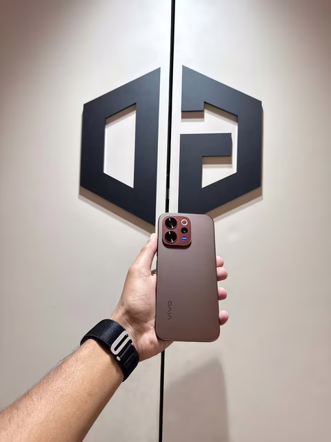 vivo V70 Elite 8-256Gb Passion Red
