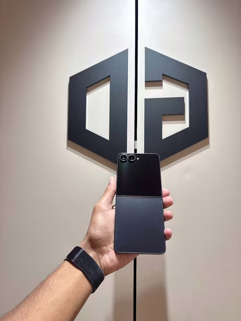 Samsung Flip 7 12-256Gb Jetblack