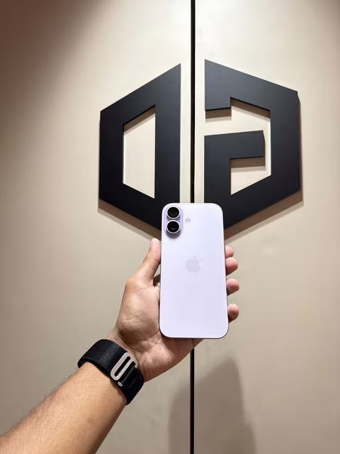 iPhone 17 256GB Lavender
