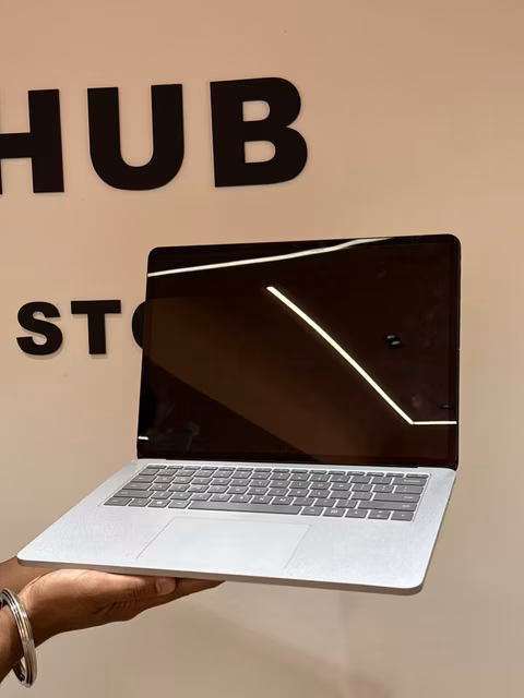 Microsoft Studio Laptop 32GB | 2TB