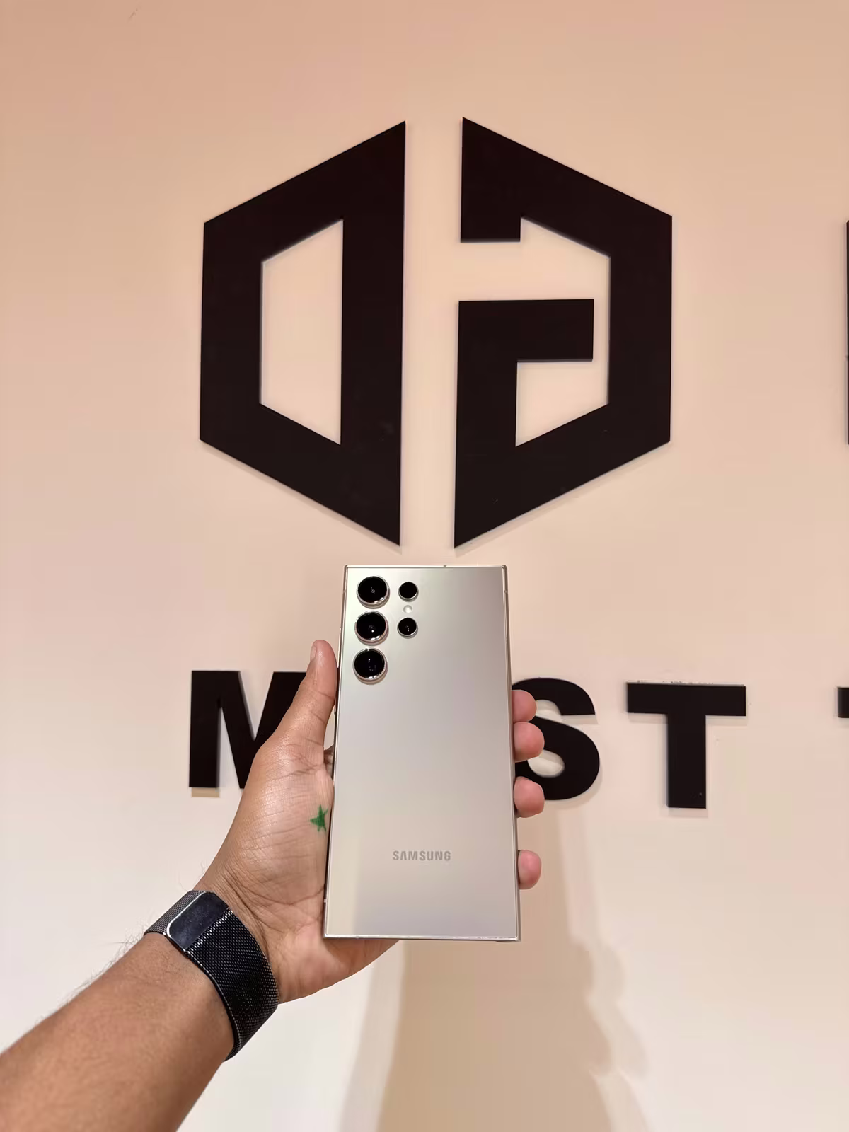 Samsung S24 Ultra 12-512Gb Gray Titanium